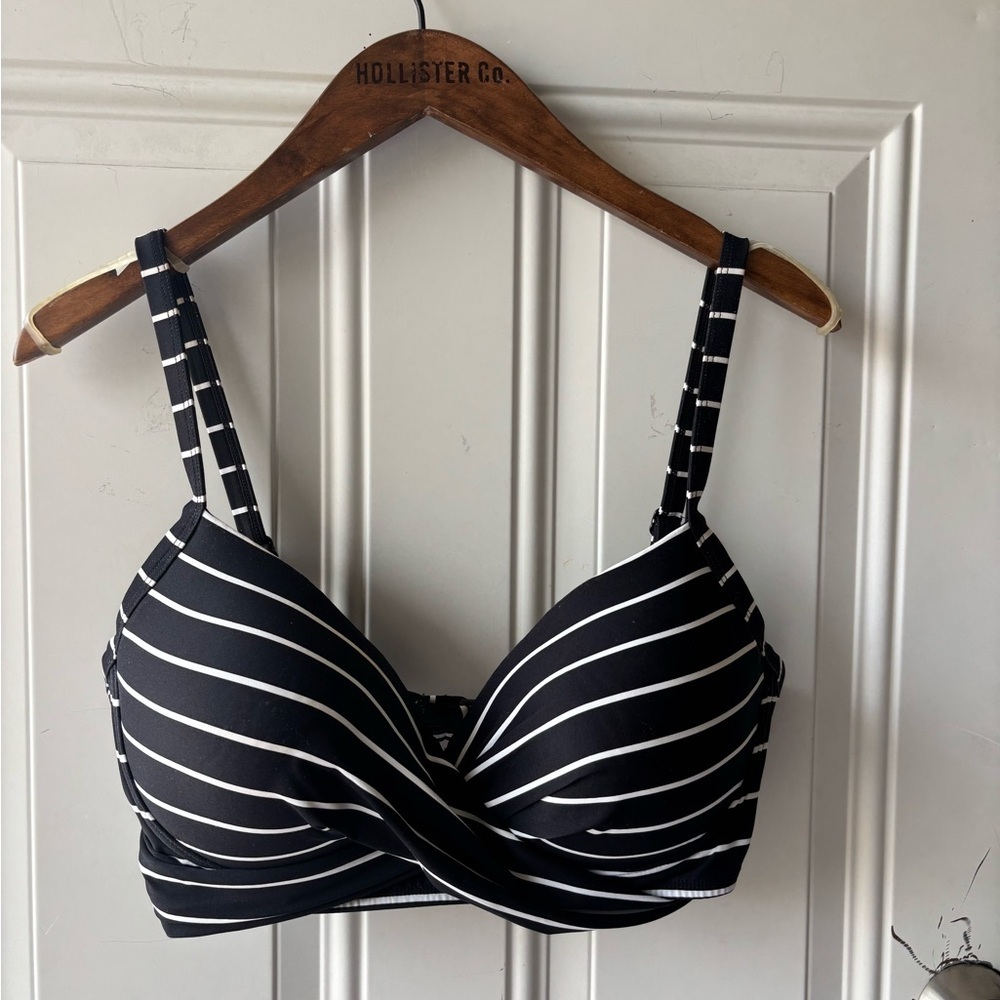 Beach House Black and White Striped Wireless Bra